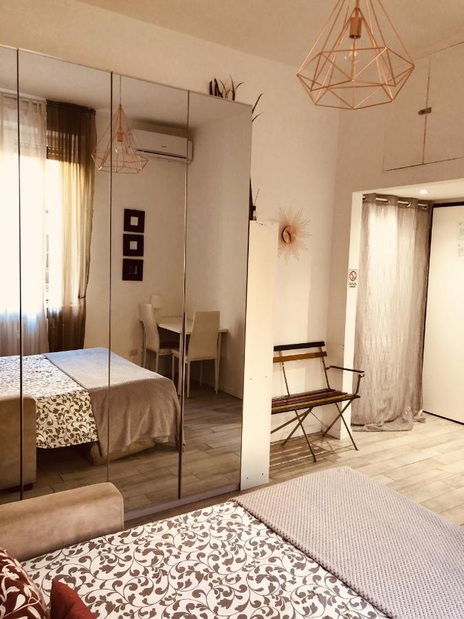 Joy House -Central City Near Metro Arco Della Pace Brera-Entire Apartment Perfect For Work & Play, Nightlife With Ac & Fast Wifi Welcome To The Cool Joy House! Mailand Exterior foto
