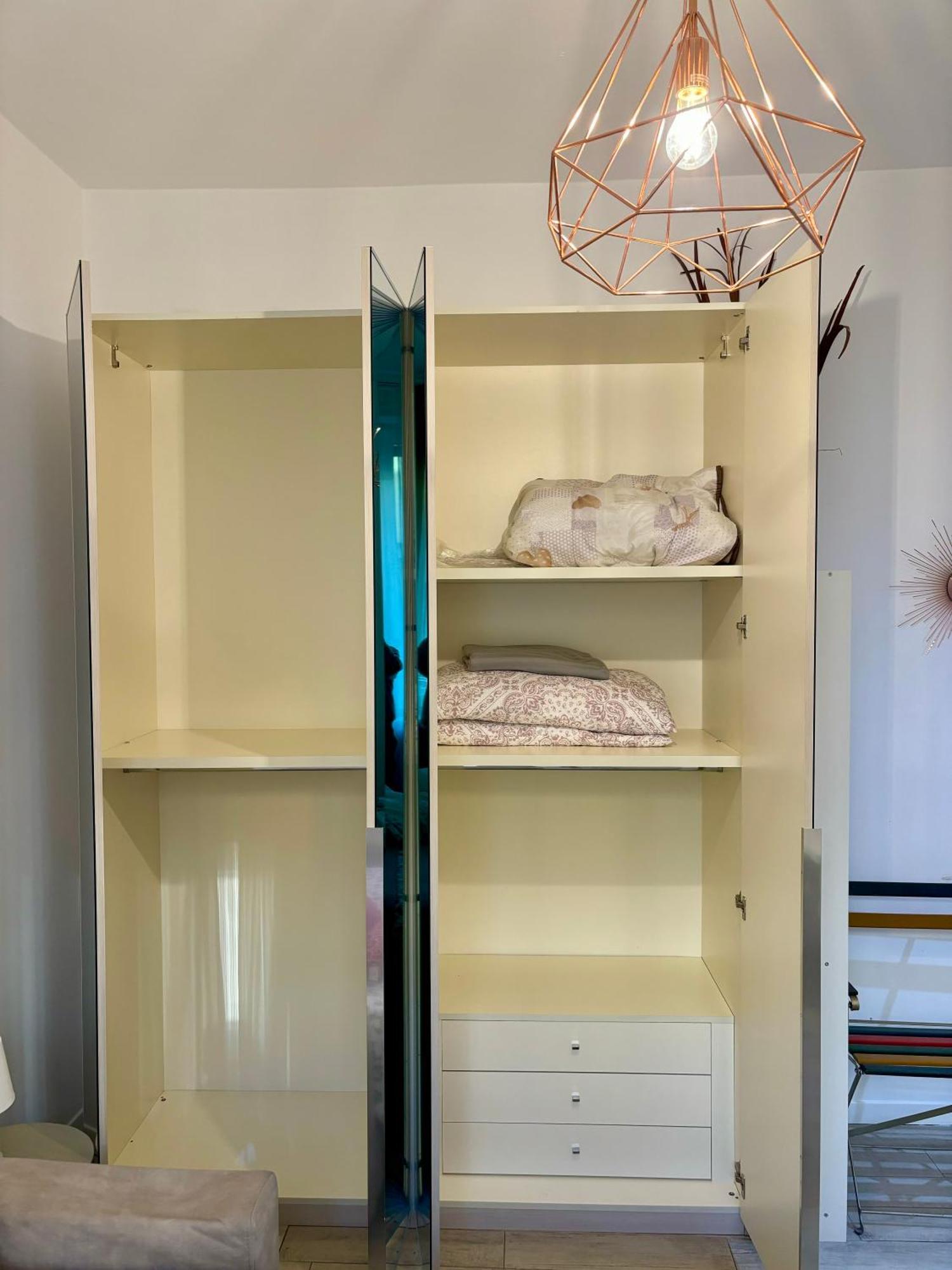 Joy House -Central City Near Metro Arco Della Pace Brera-Entire Apartment Perfect For Work & Play, Nightlife With Ac & Fast Wifi Welcome To The Cool Joy House! Mailand Exterior foto