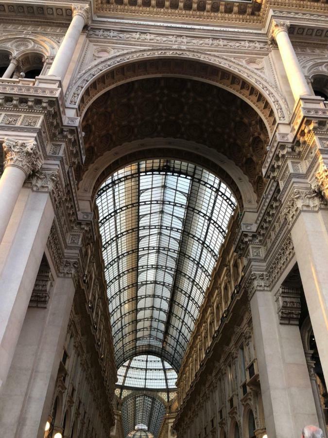 Joy House -Central City Near Metro Arco Della Pace Brera-Entire Apartment Perfect For Work & Play, Nightlife With Ac & Fast Wifi Welcome To The Cool Joy House! Mailand Exterior foto